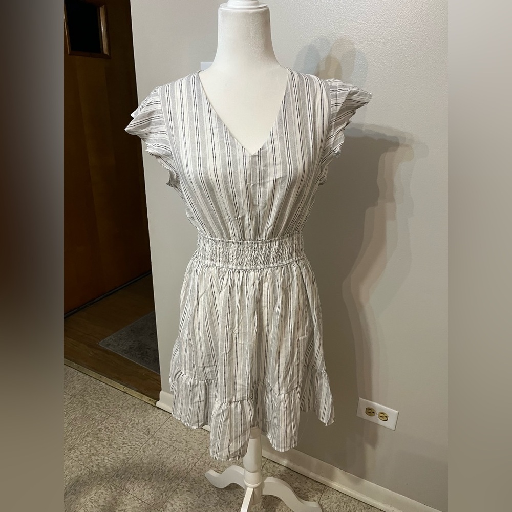 #3 Cupshe Gray Striped Midi Dress - Picture 4 of 6
